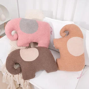 Nordic style auspicious elephant pillow plush toy sofa pillow е Благоприятен слон в скандинавски стил